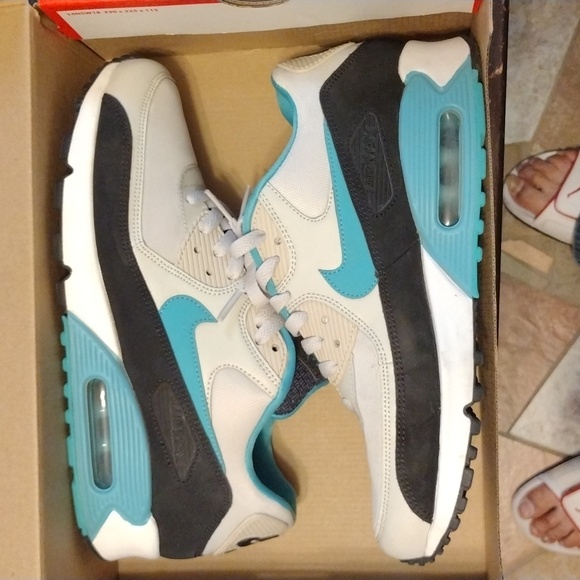 Nike air max 90 essential sport turquoise. Size 9 - Picture 8 of 8